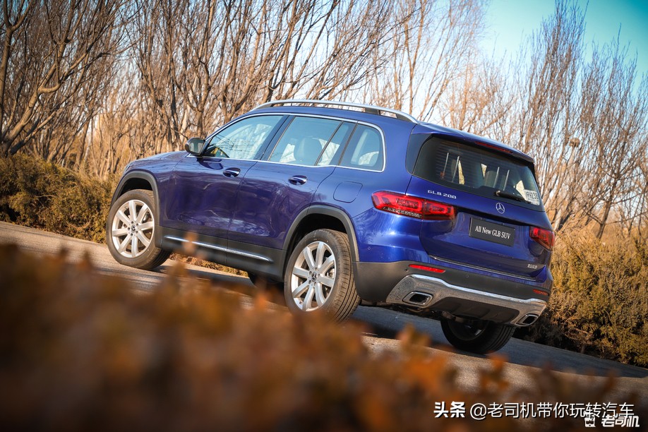 7座的豪华SUV，价格反而不贵油耗还不高，试驾北京奔驰GLB 200