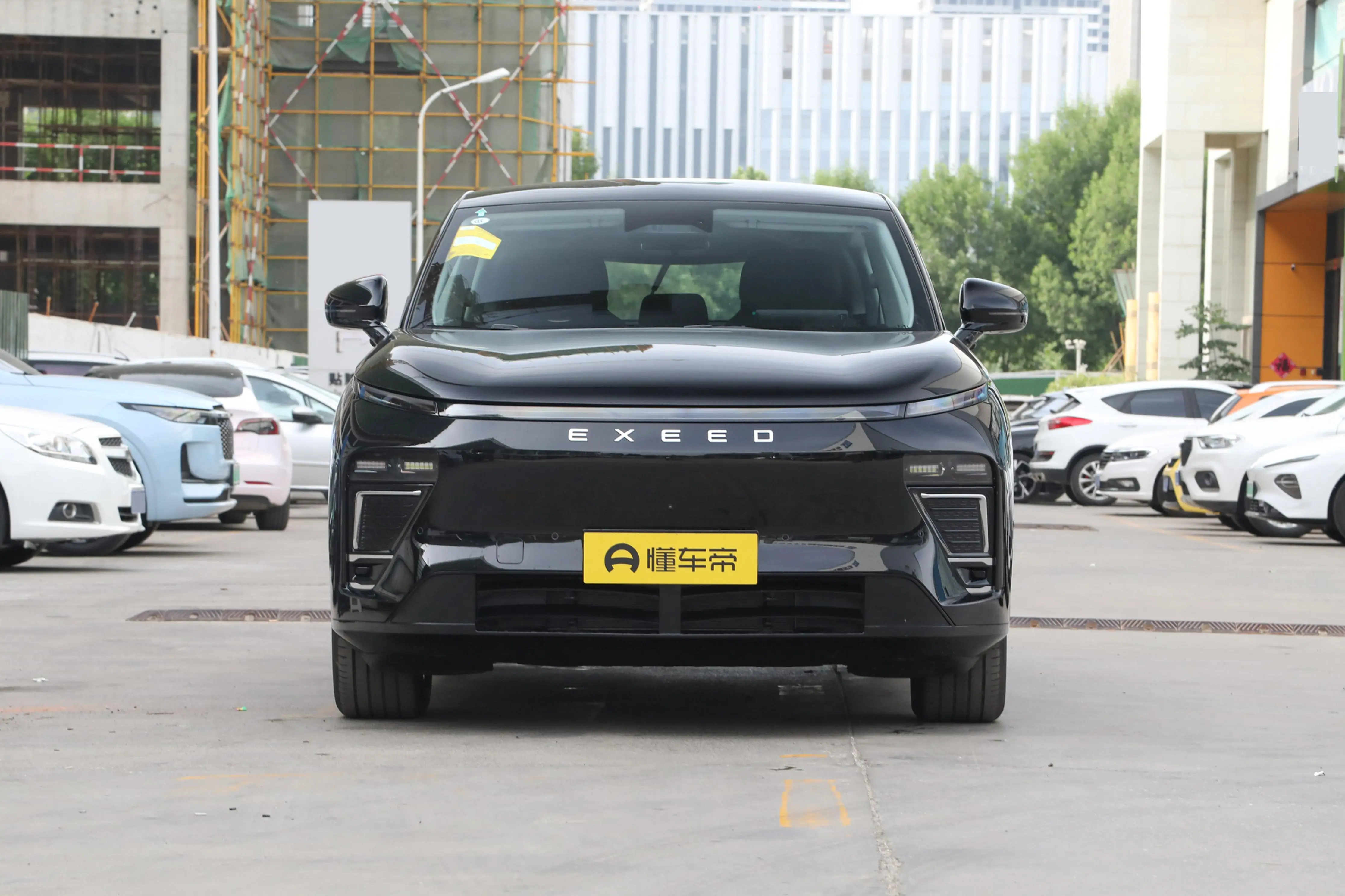 奇瑞全新中大型SUV，轴距3米，发动机热效率44.5%，体验星纪元 ET