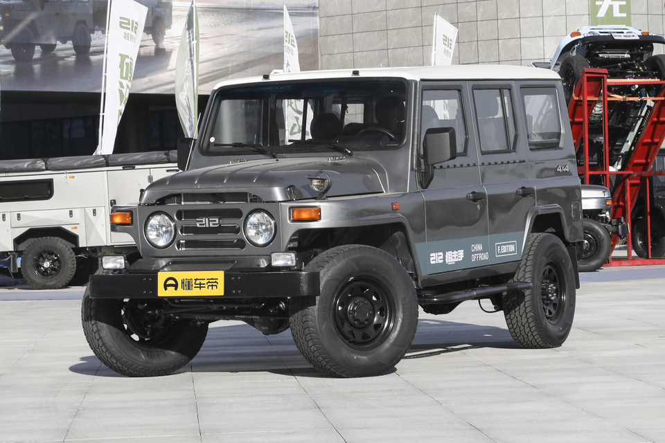 BJ 212多少钱一辆,BJ 212新车多少钱(实际价格、高配、低配) 