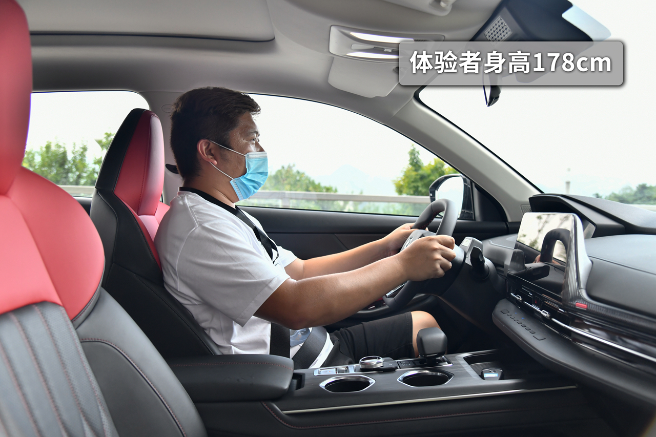 试驾全新CS55 PLUS，又一款降维打击的紧凑级SUV