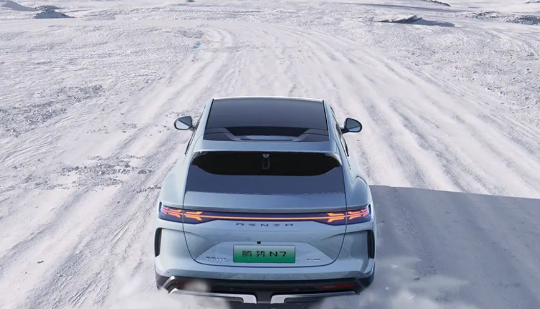 瑞驰EC75 2025款 客运 智行超充版-超越型I 52.16kWhOTA升级_智能互联_图4