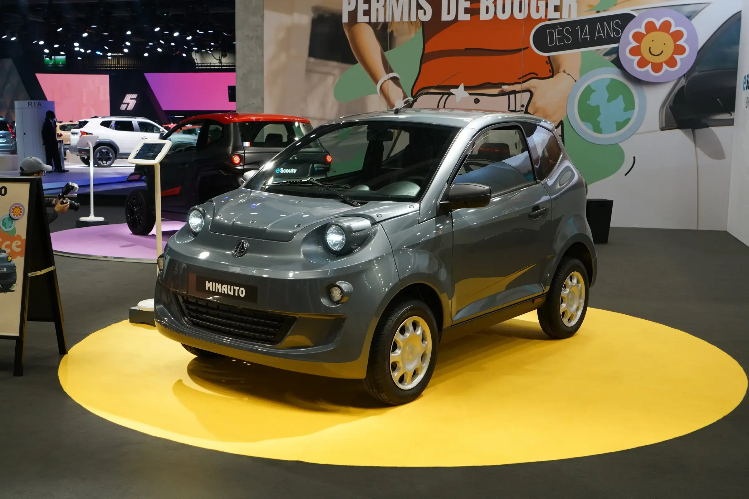 2025款 MINAUTO EV