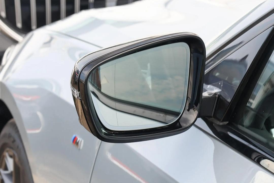 欢动 2009款 1.6L CVT豪华型外后视镜功能_玻璃/后视镜_图7