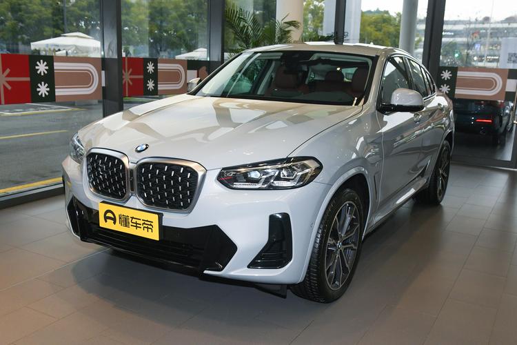 2022 xDrive 30i M Sport Package