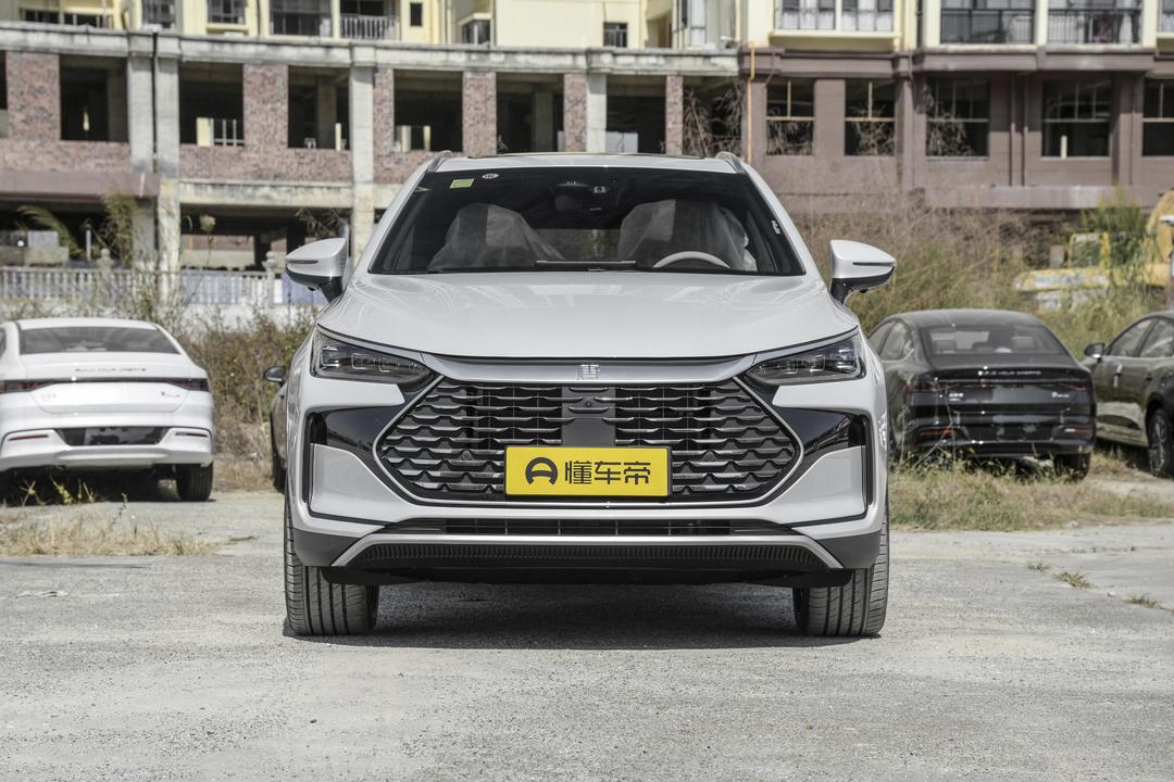 BYD Tang DM 2026, фото 2