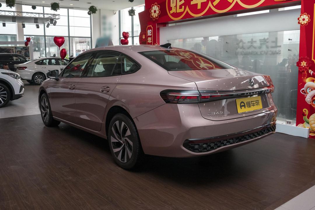 Volkswagen Passat 2026, фото 4