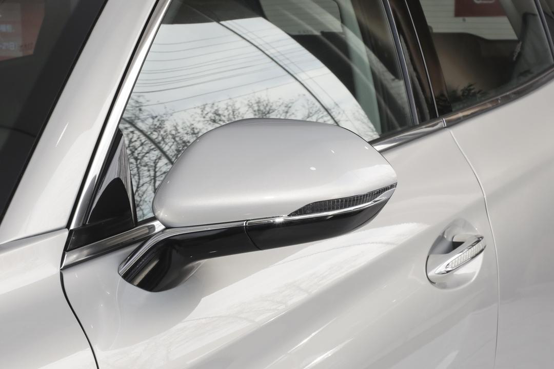 Hongqi HS5 2026, фото 15