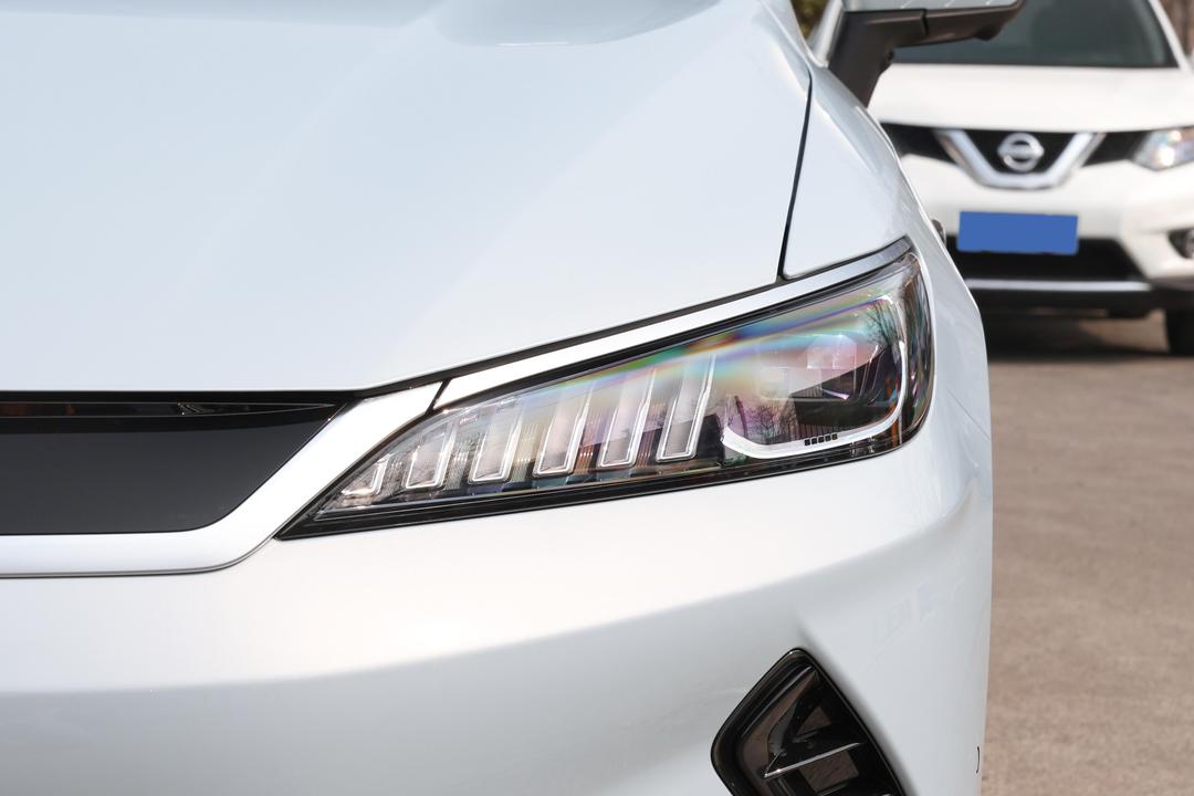 BYD Qin PLUS EV 2026, фото 11