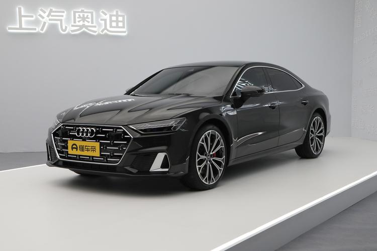 2024 55 TFSI quattro flagship