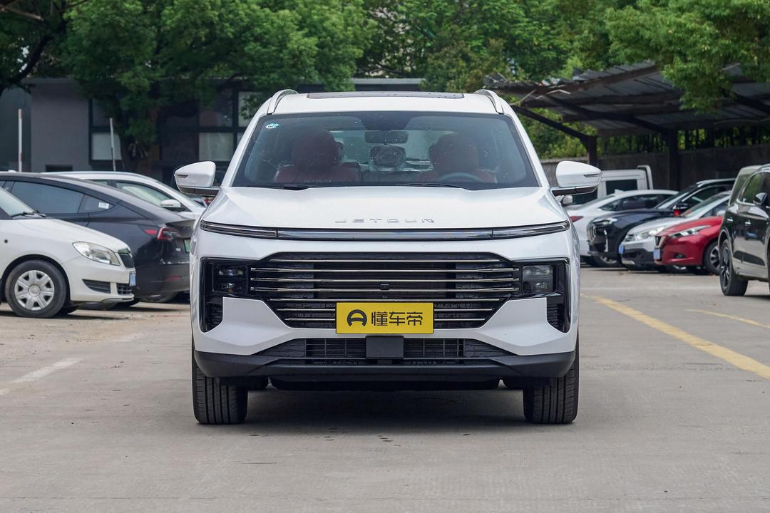 Jetour X70 PLUS 2026, фото 2