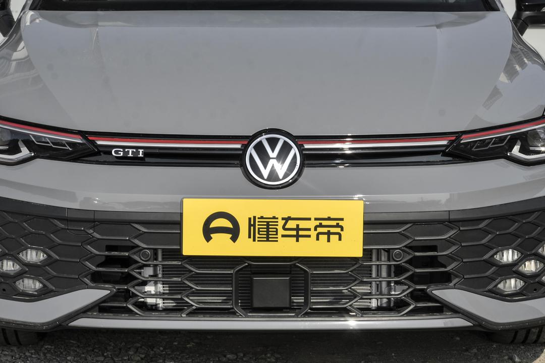 Volkswagen Golf GTI 2026, фото 10