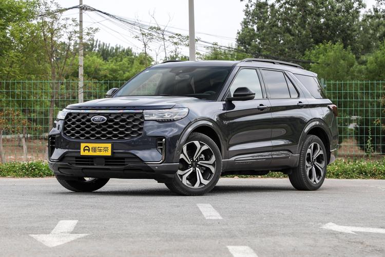 2023 EcoBoost 285 4WD ST-LINE 6-seater