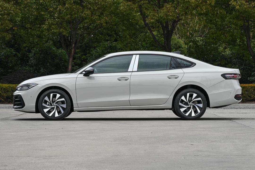 Volkswagen Passat 2026, фото 4