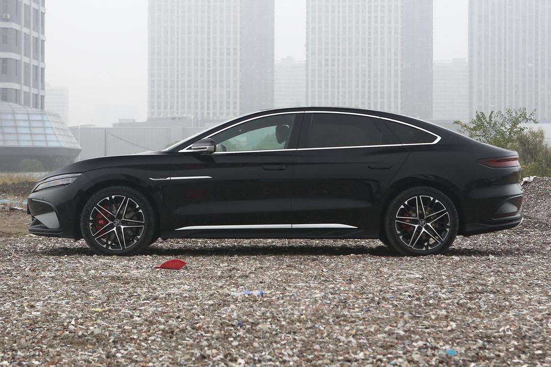 BYD Han EV 2026, фото 4