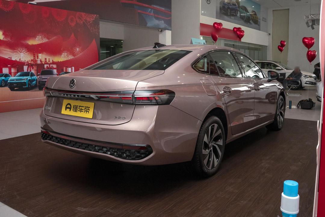 Volkswagen Passat 2026, фото 6