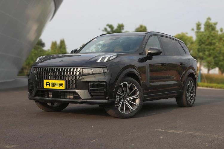 2023 EM-P 2.0 TD Voyage Edition Seven-seater PM