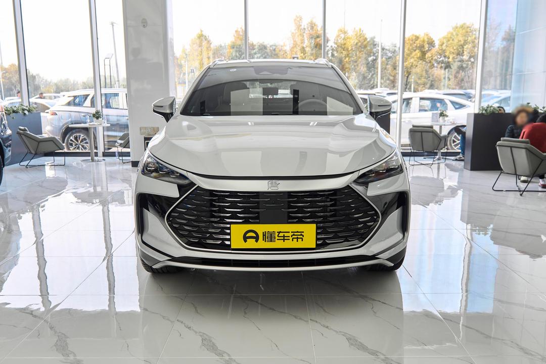 BYD Tang DM 2026, фото 2