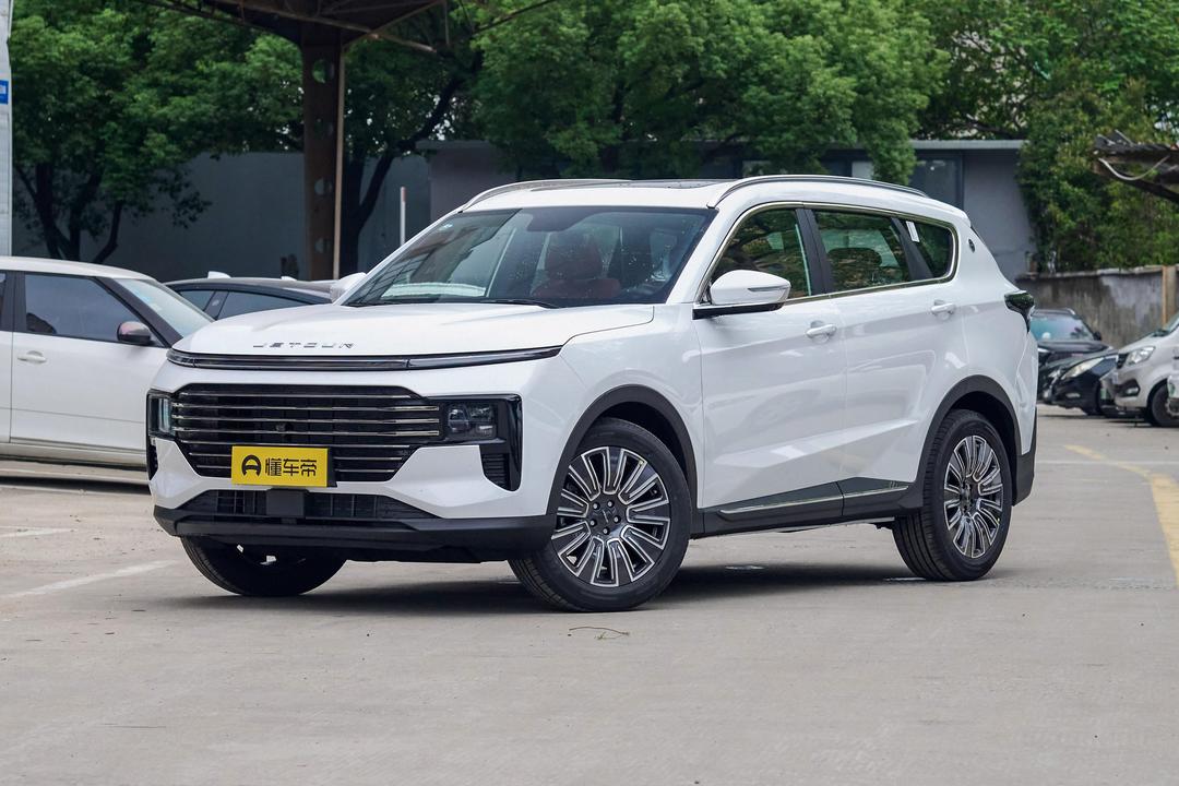 Jetour X70 PLUS 2026, фото 1