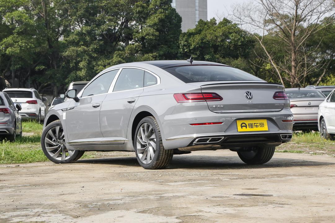 Volkswagen CC 2026, фото 5