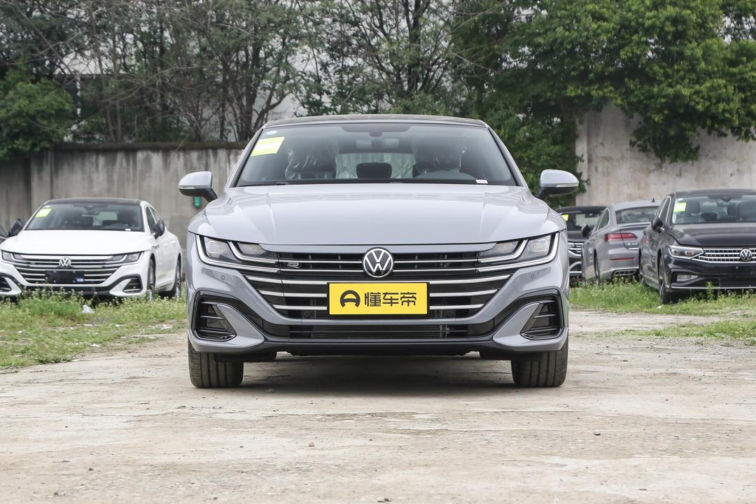 Volkswagen CC 2026, фото 2