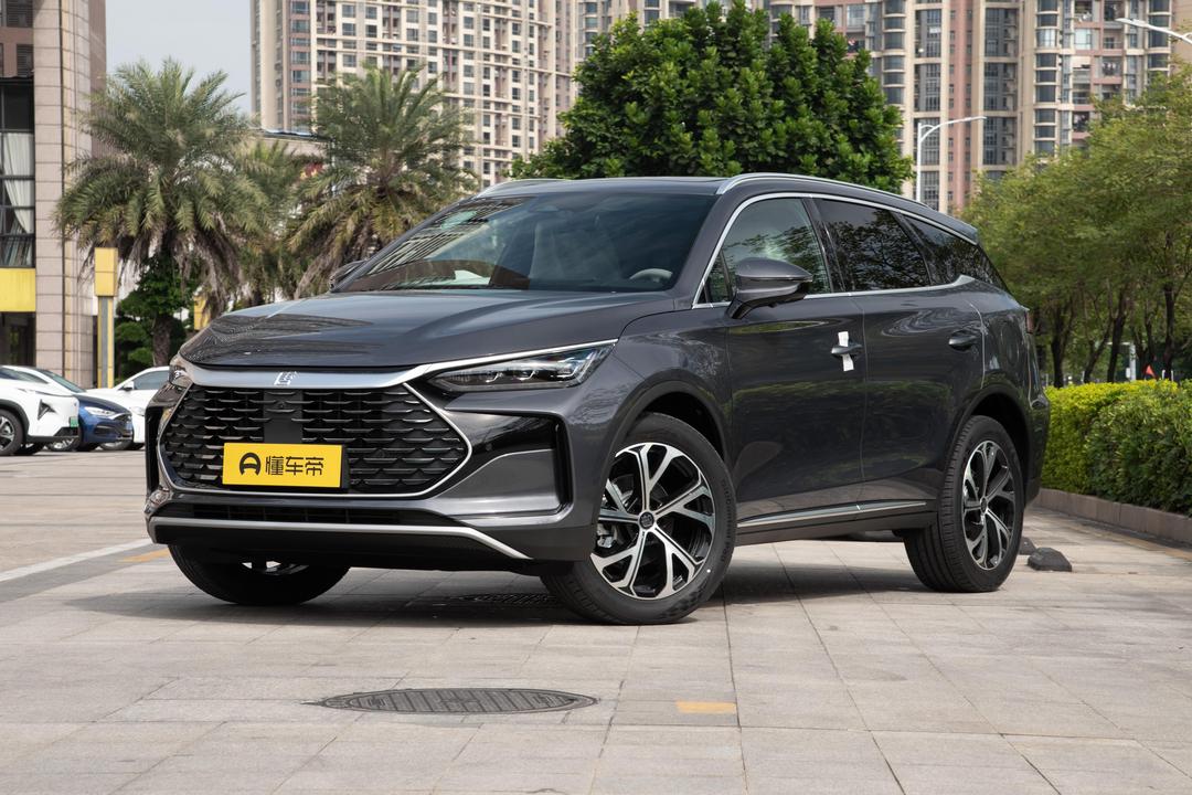 BYD Tang DM 2026, фото 1
