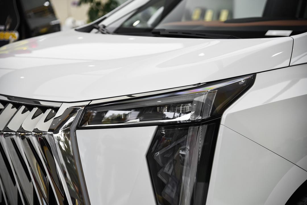 GAC E9 PHEV 2026, фото 13