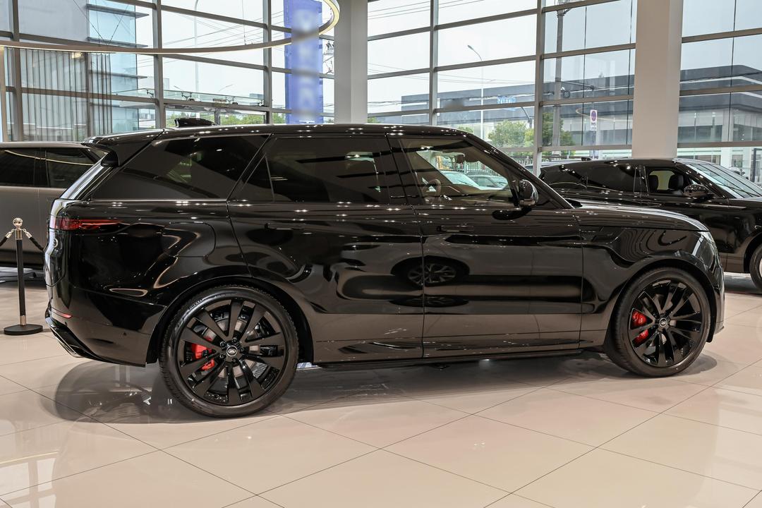 Land Rover Range Rover Sport 2026, фото 8