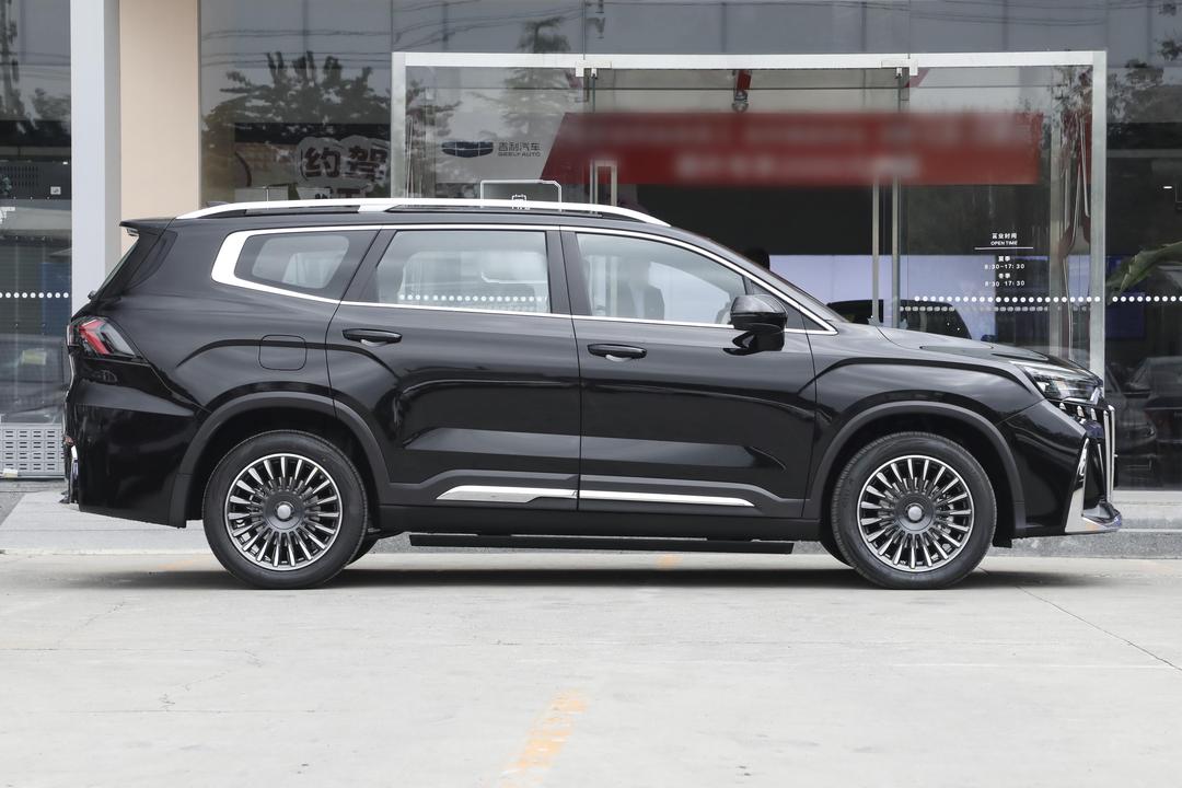 Geely Okavango 2026, фото 8