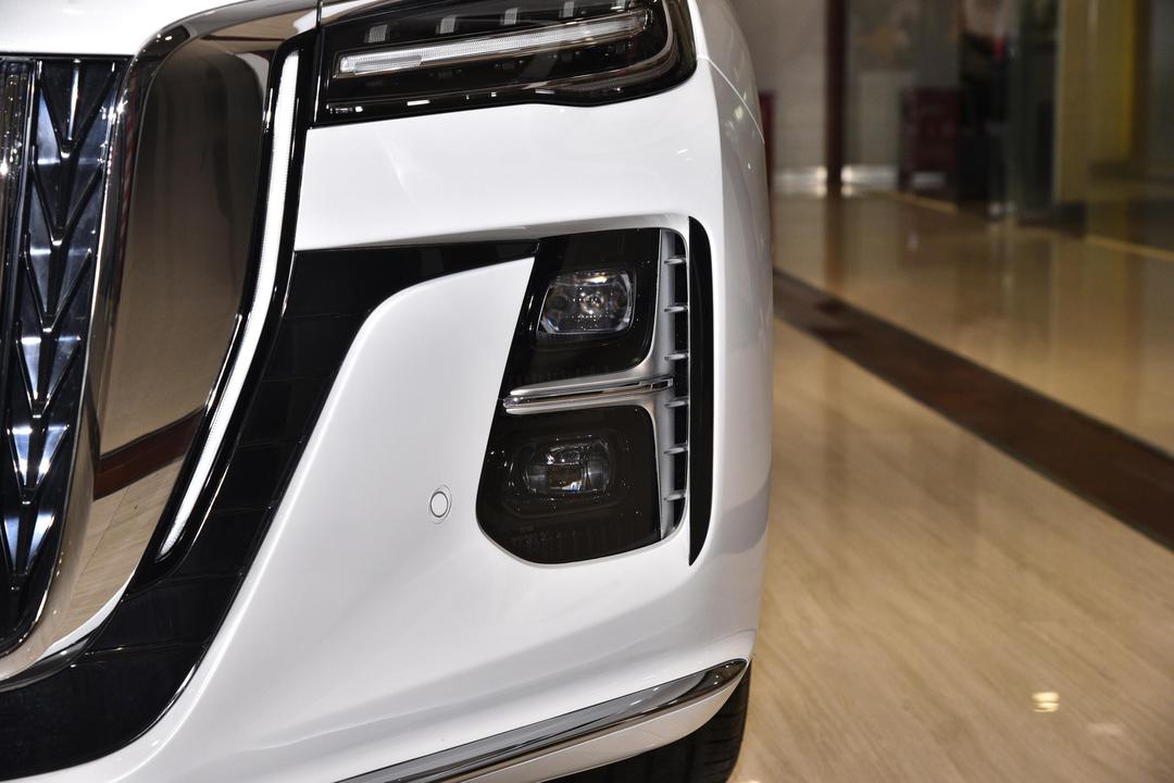 Hongqi H5 2026, фото 11