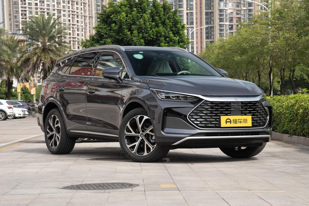 BYD Tang DM 2026, фото 3
