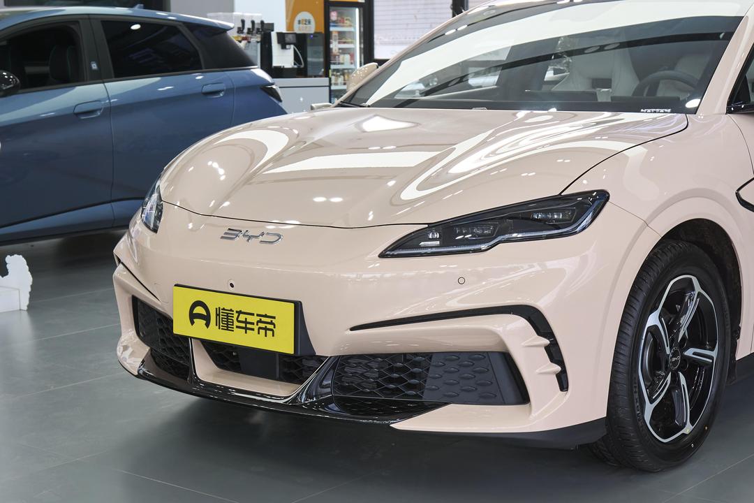 BYD Seal 06 GT 2026, фото 8