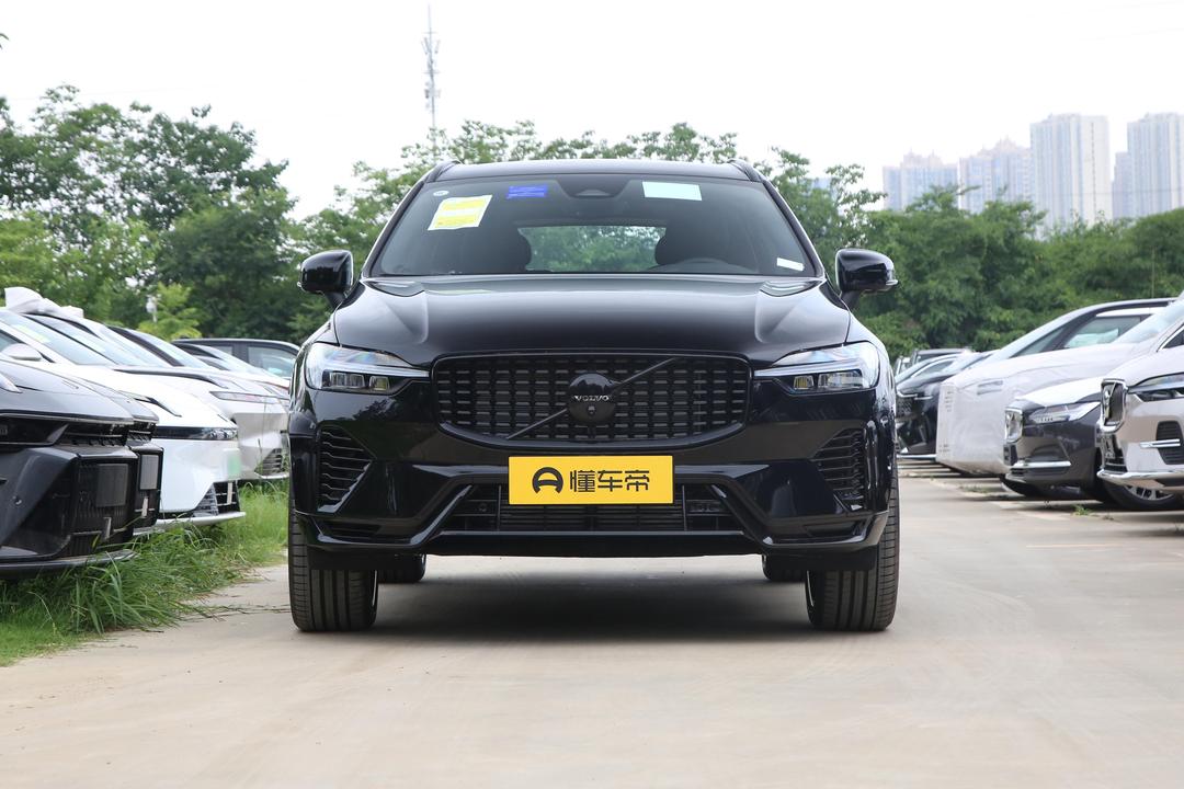 Volvo XC60 PHEV 2026, фото 2