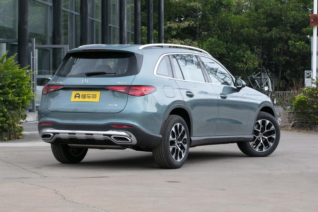 Mercedes-Benz GLC-Class 2026, фото 7