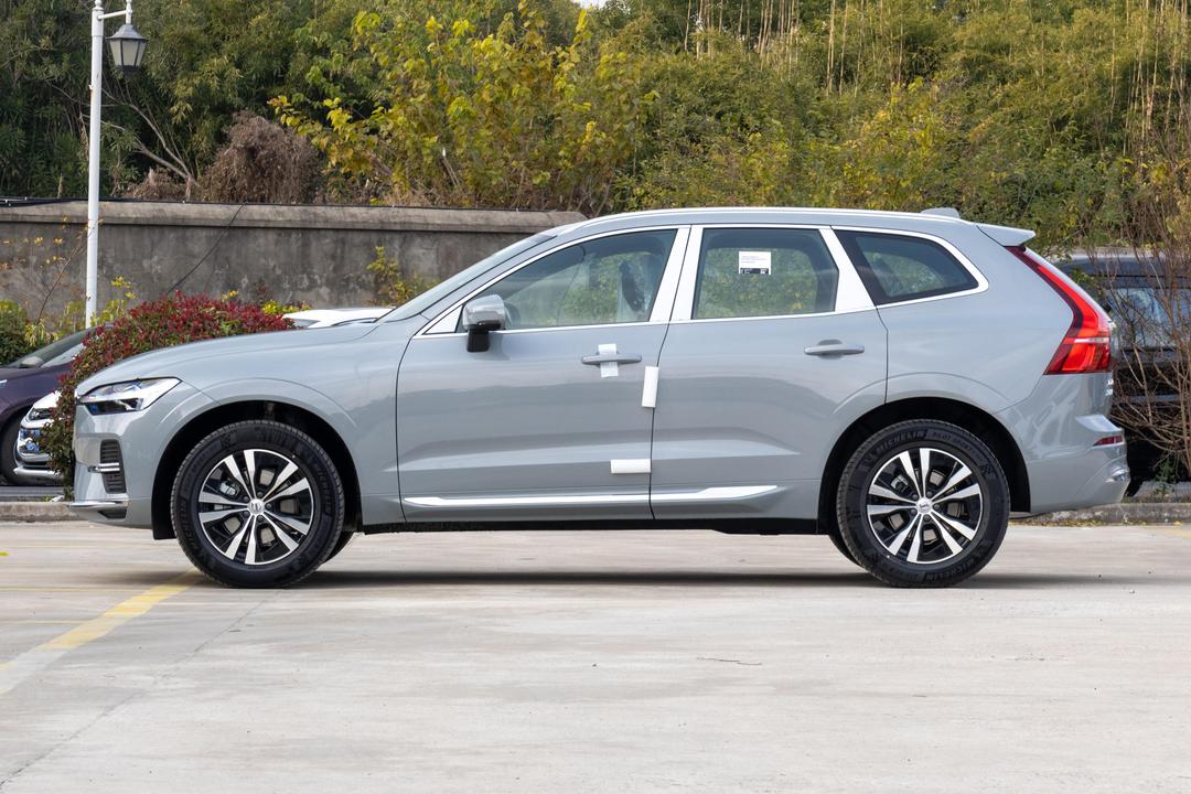 Volvo XC60 2026, фото 4