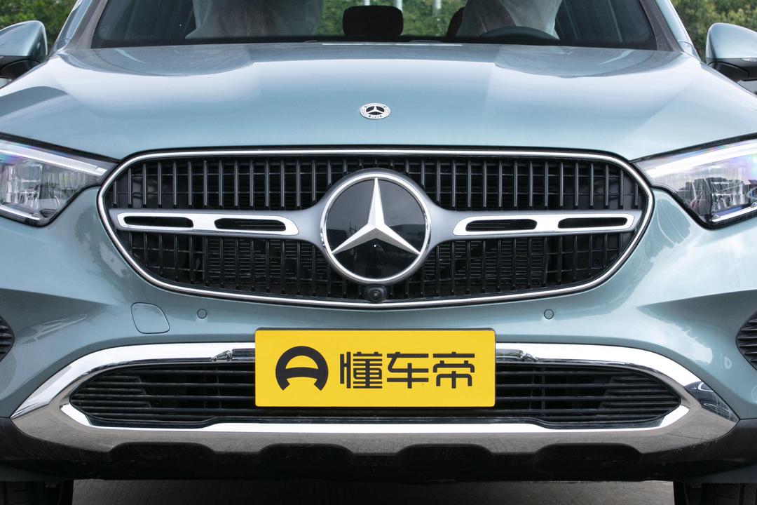 Mercedes-Benz GLC-Class 2026, фото 10