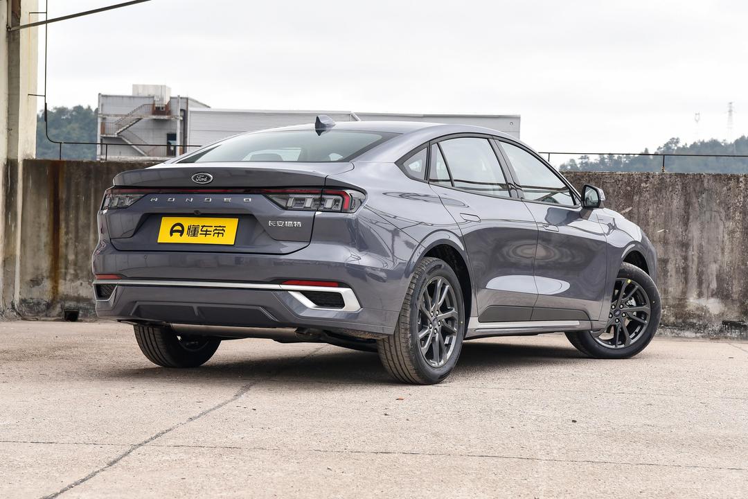 Ford Mondeo 2026, фото 7