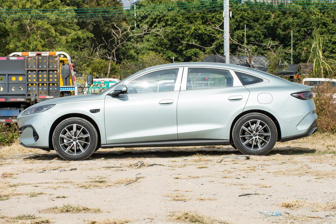BYD Seal 06 DM 2026, фото 4