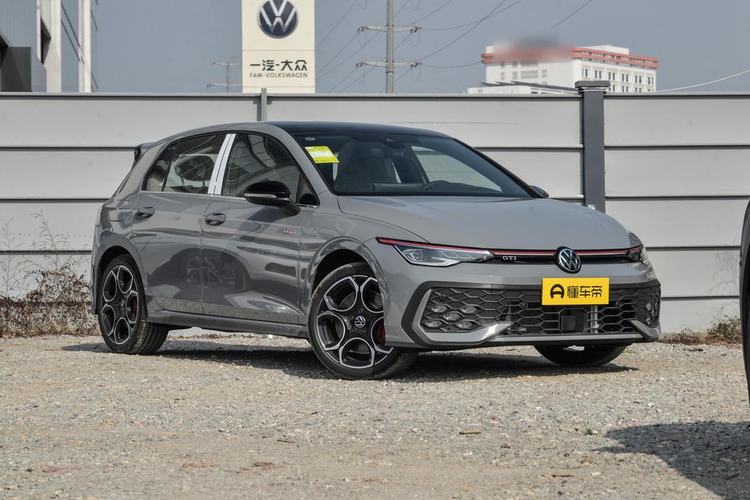 Volkswagen Golf GTI 2026, фото 3