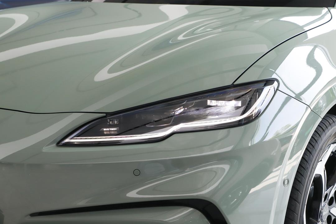 BYD Seal 06 GT 2026, фото 13