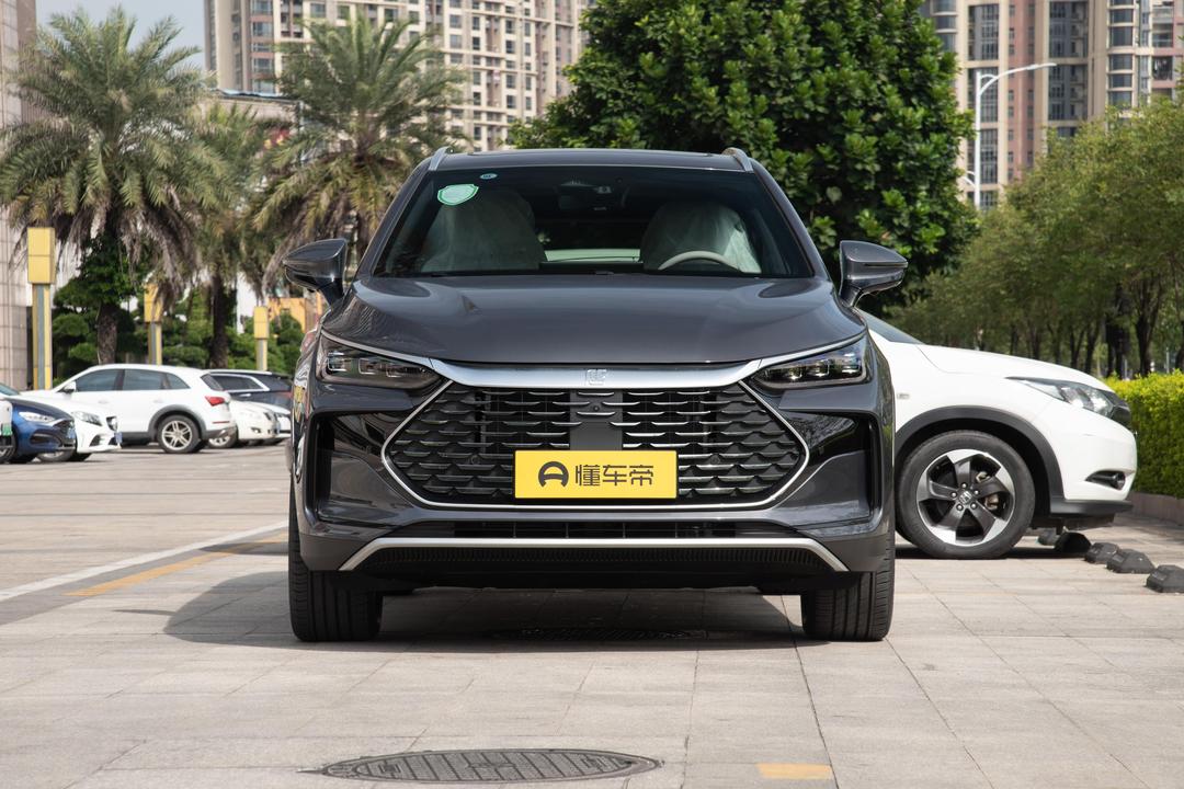 BYD Tang DM 2026, фото 2