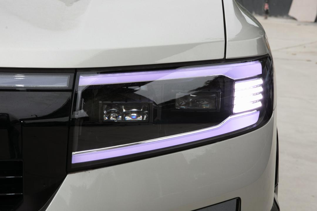 BYD Fangchengbao Leopard 8 2026, фото 12