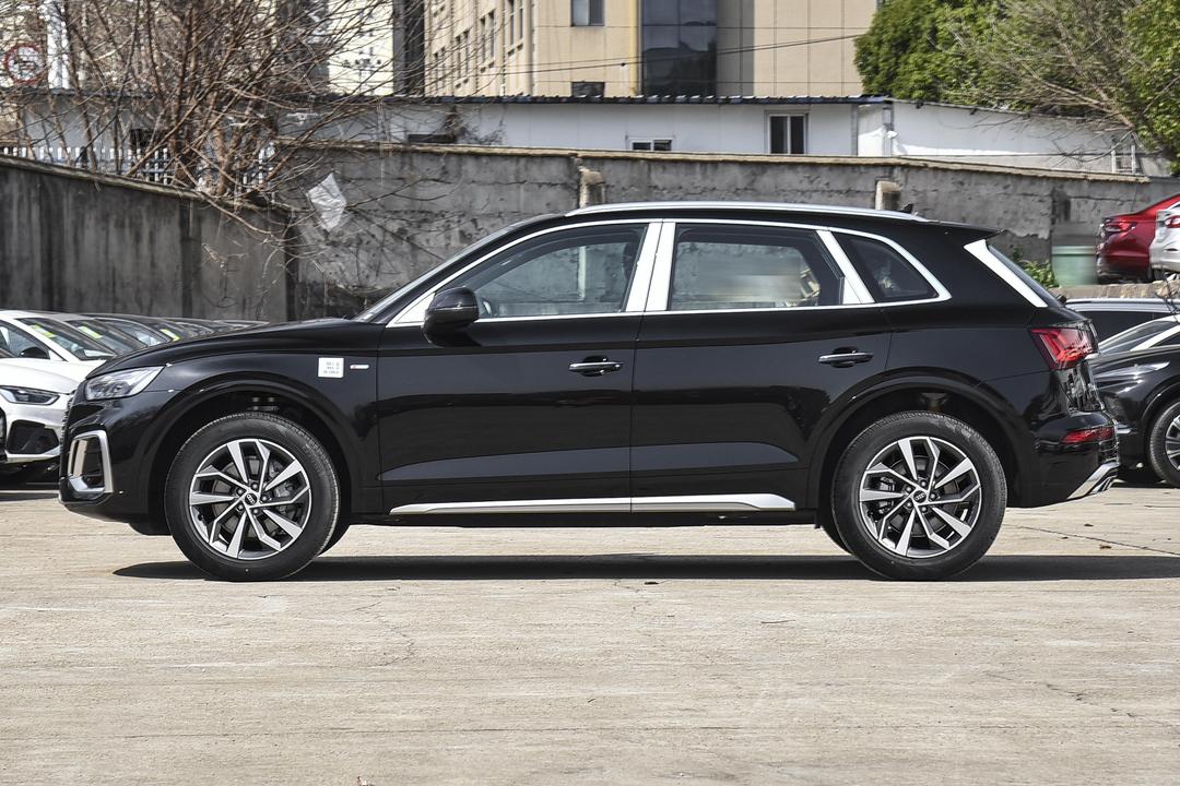 Audi Q5L 2026, фото 4