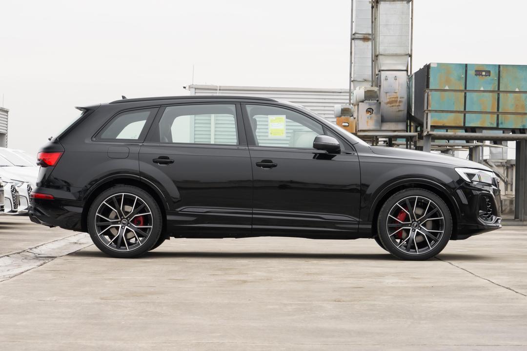 Audi Q7 2026, фото 8