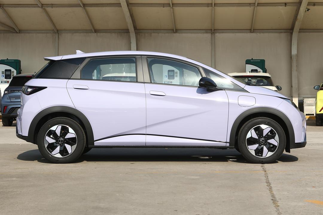 BYD Dolphin 2026, фото 8