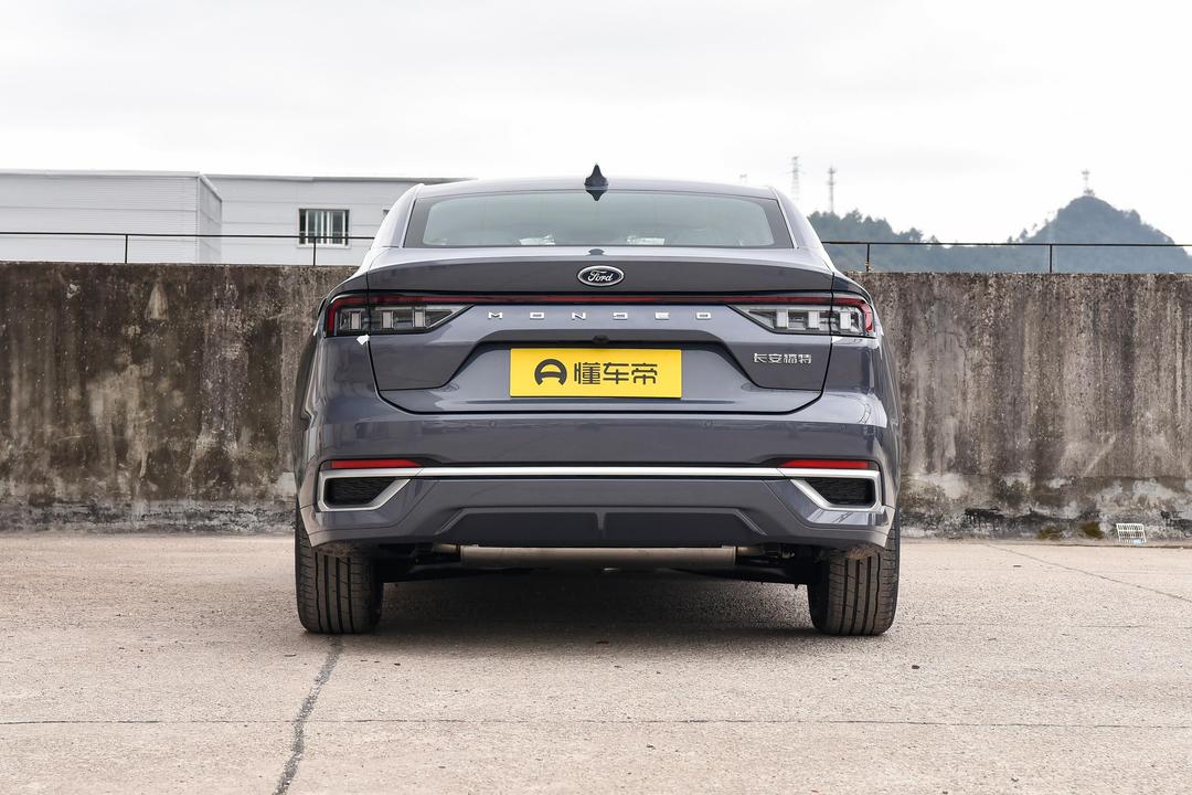 Ford Mondeo 2026, фото 6