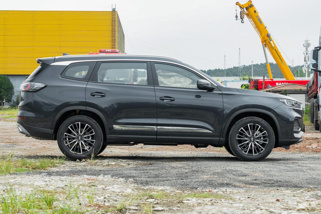 Chery Tiggo 8 2026, фото 8