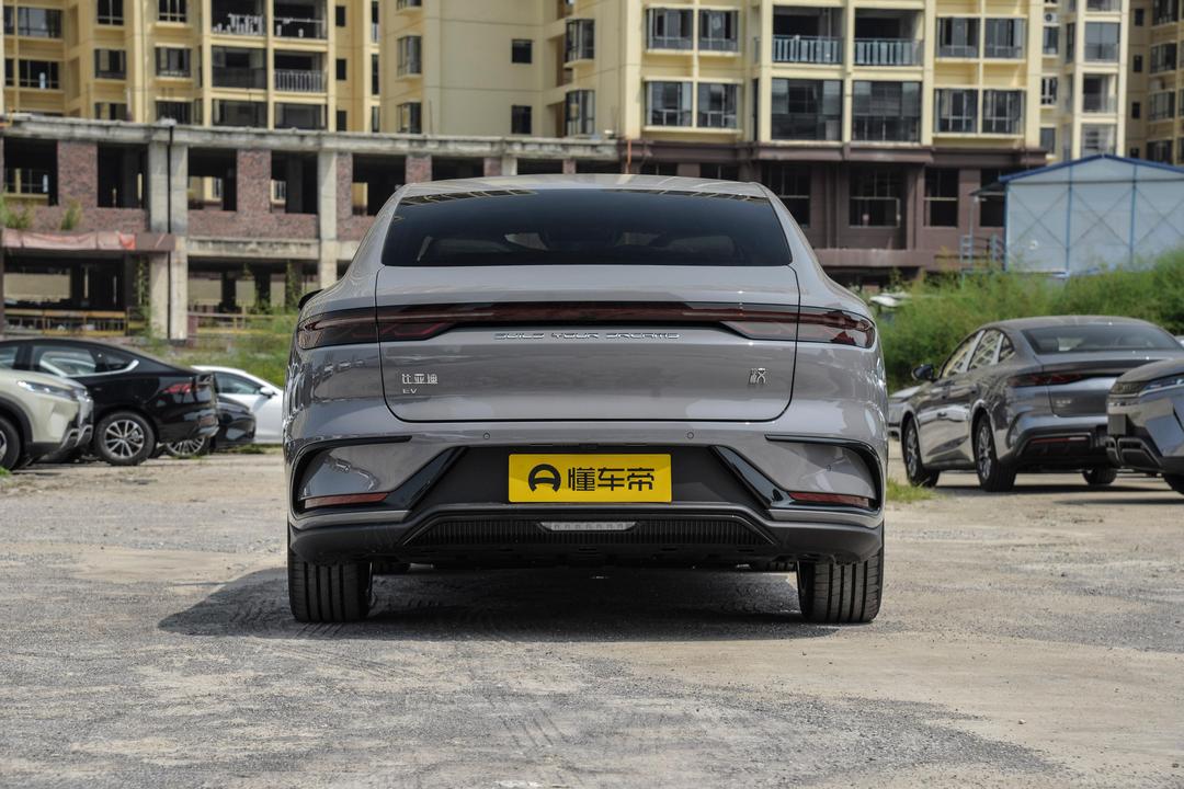 BYD Han EV 2026, фото 6