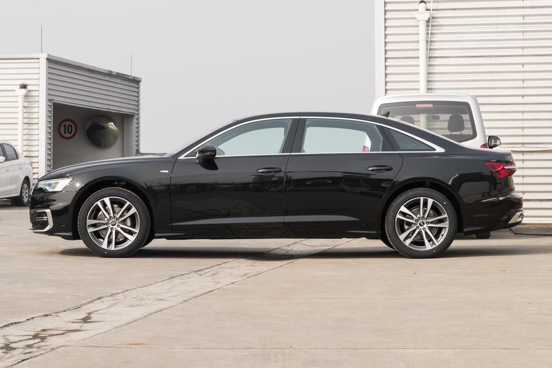 Audi A6L 2026, фото 4