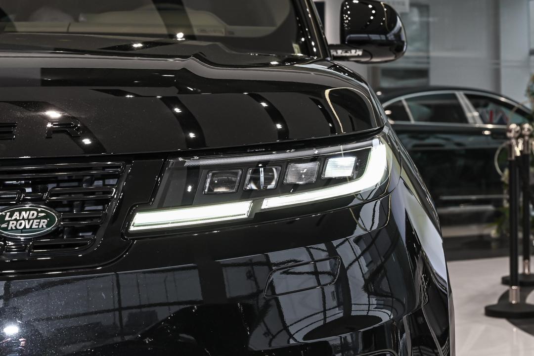 Land Rover Range Rover Sport 2026, фото 12