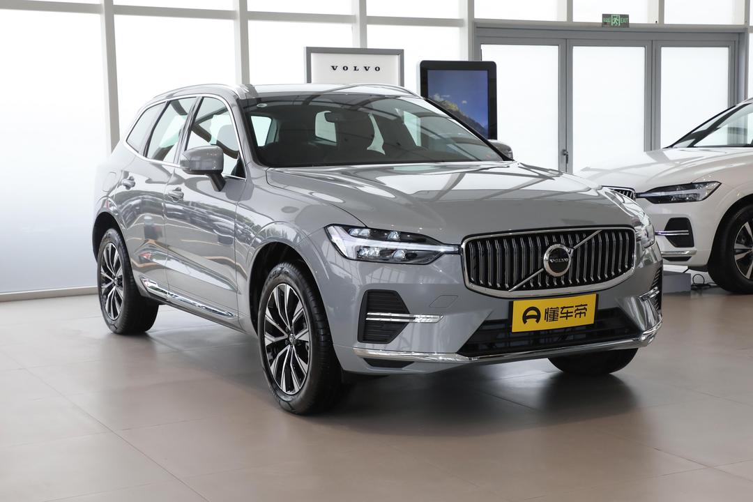 Volvo XC60 2026, фото 3